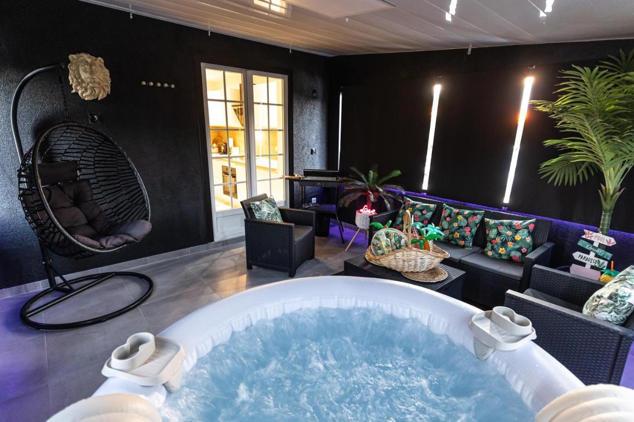Dynasty Home Spa Appartement 100M2 Jacuzzi Terrasse Holtzheim Bagian luar foto